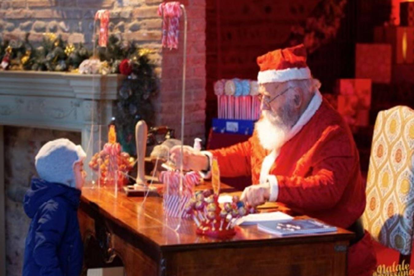 BABBO NATALE IN PIAZZA