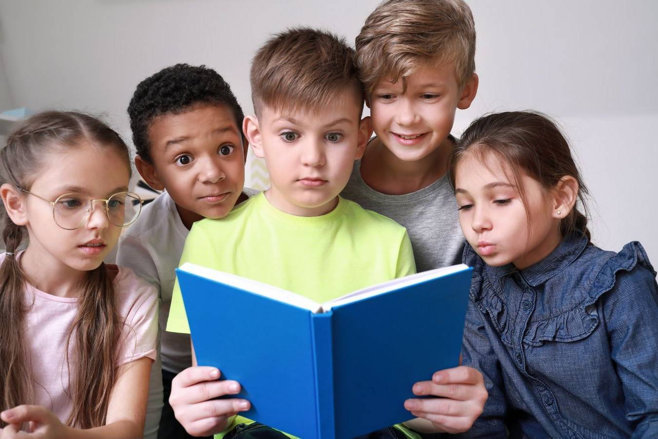 MI LEGGI, TI ASCOLTO - LETTURE BEBE'