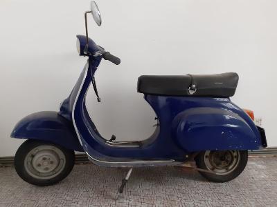 Vespa  50 vecchia 