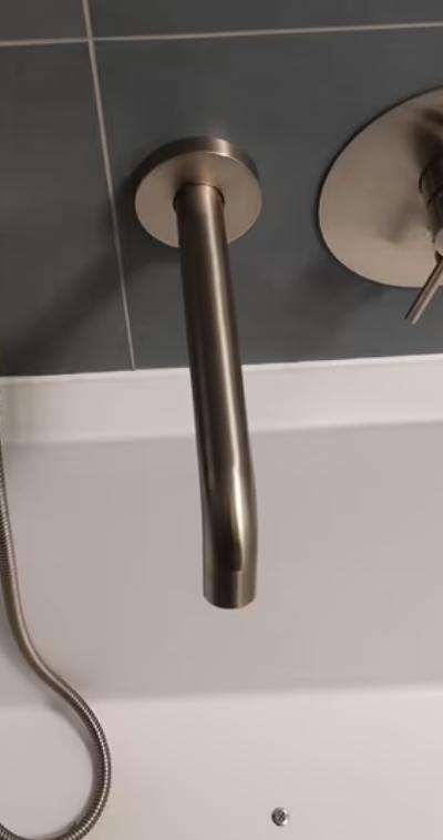 Rubinetto da parete per vasca Newform acciaio, come nuovo