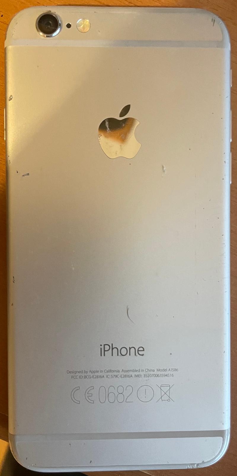 iPhone 6 con cover-batteria