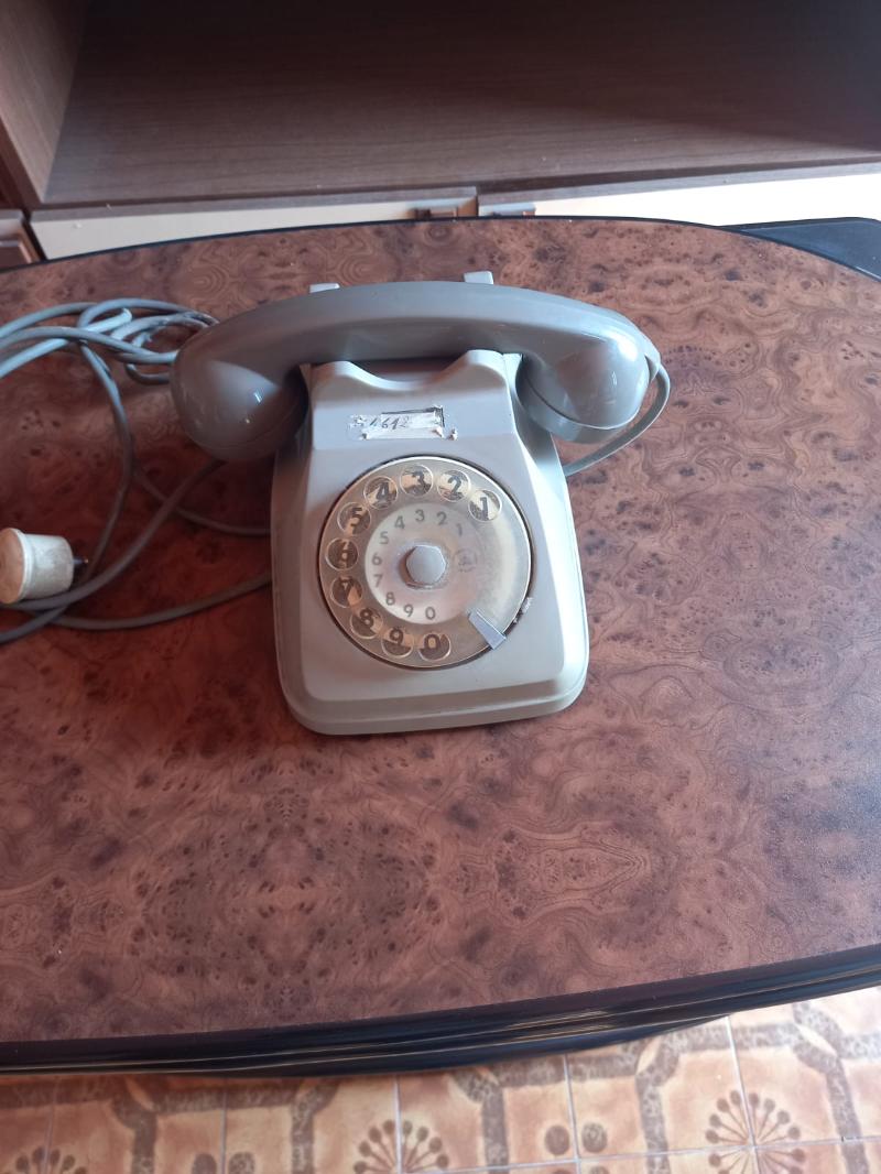 TELEFONO FISSO A GHIERA  ANNI 60/70