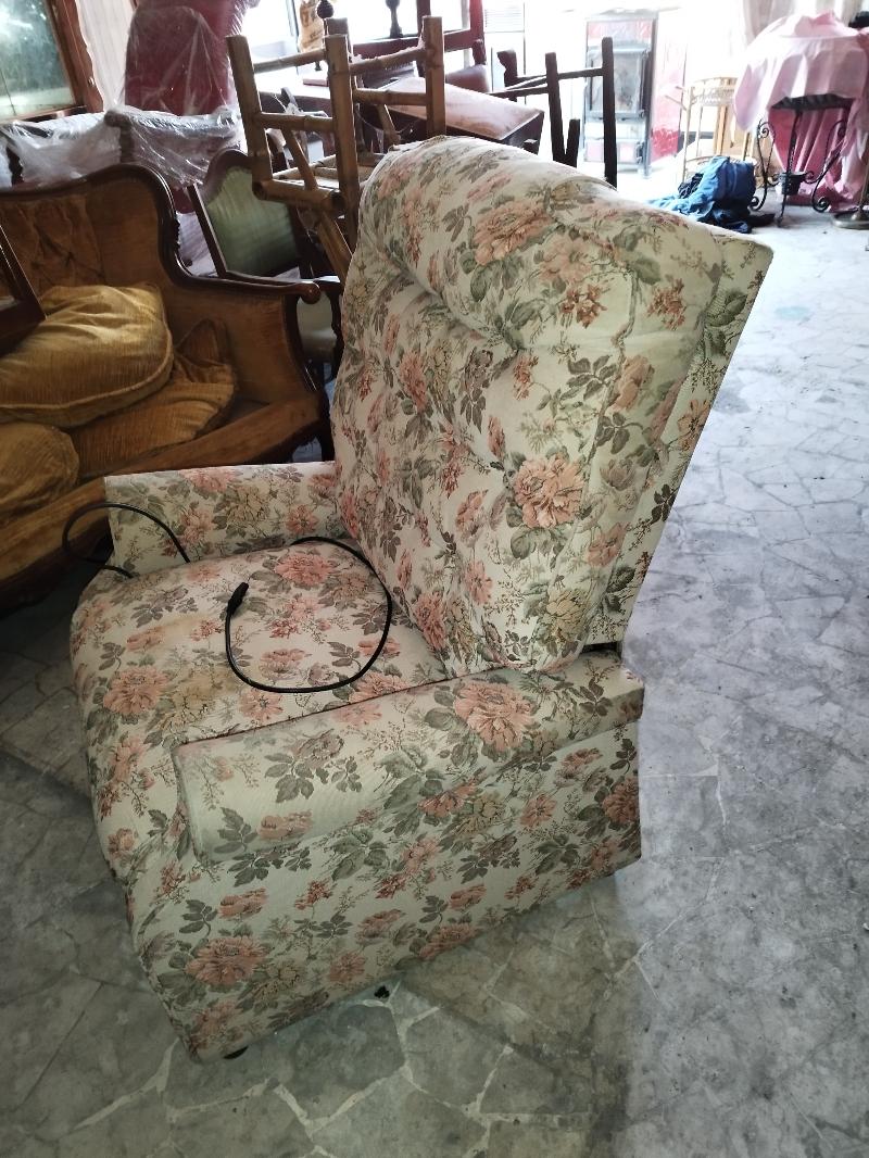 Poltrona massaggiatrice estensibile