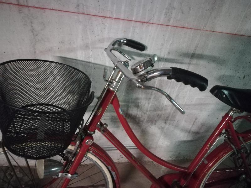 Bicicletta VINTAGE in buone condizioni con freni a bacchetta