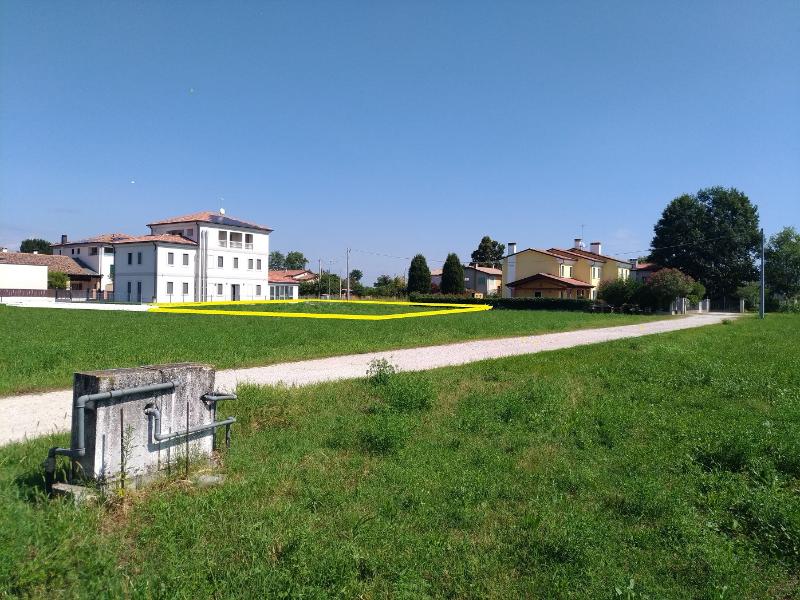 Lotto di terreno edificabile