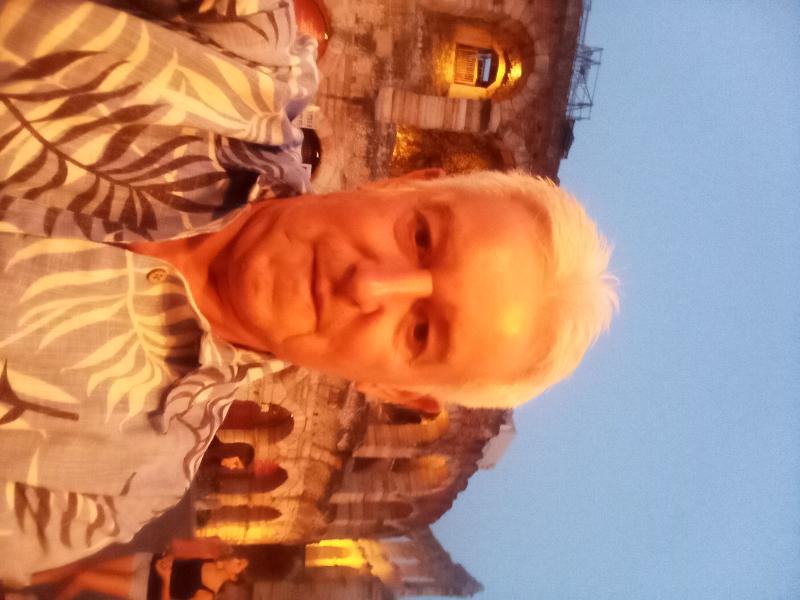 Cerco per relazione seria 