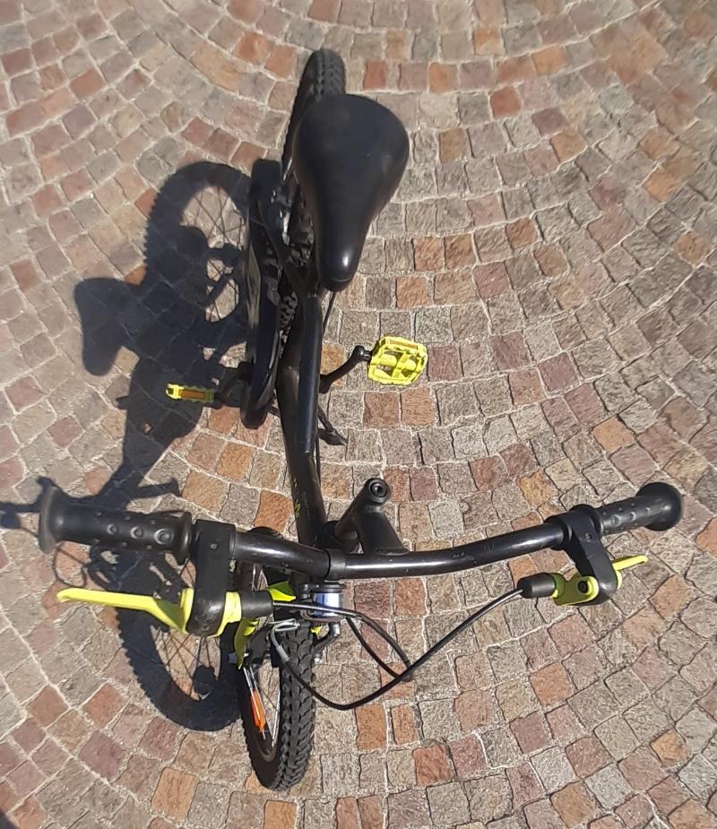 Biciletta per bambino usta con ruota da 16x1.95