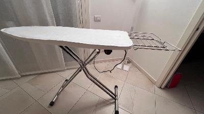 asse da stiro riscaldata, con ventola soffiante e aspirante