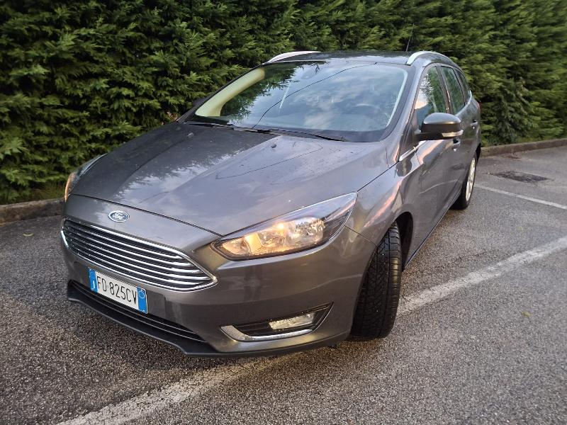 Ford Focus 1.5 tdci SW Automatica 