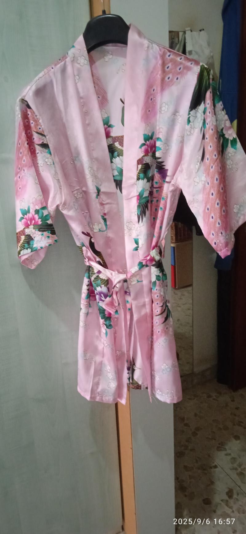 kimono