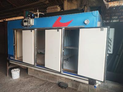 CELLA FRIGORIFERA E REFRIGERANTE ISOTERMICA