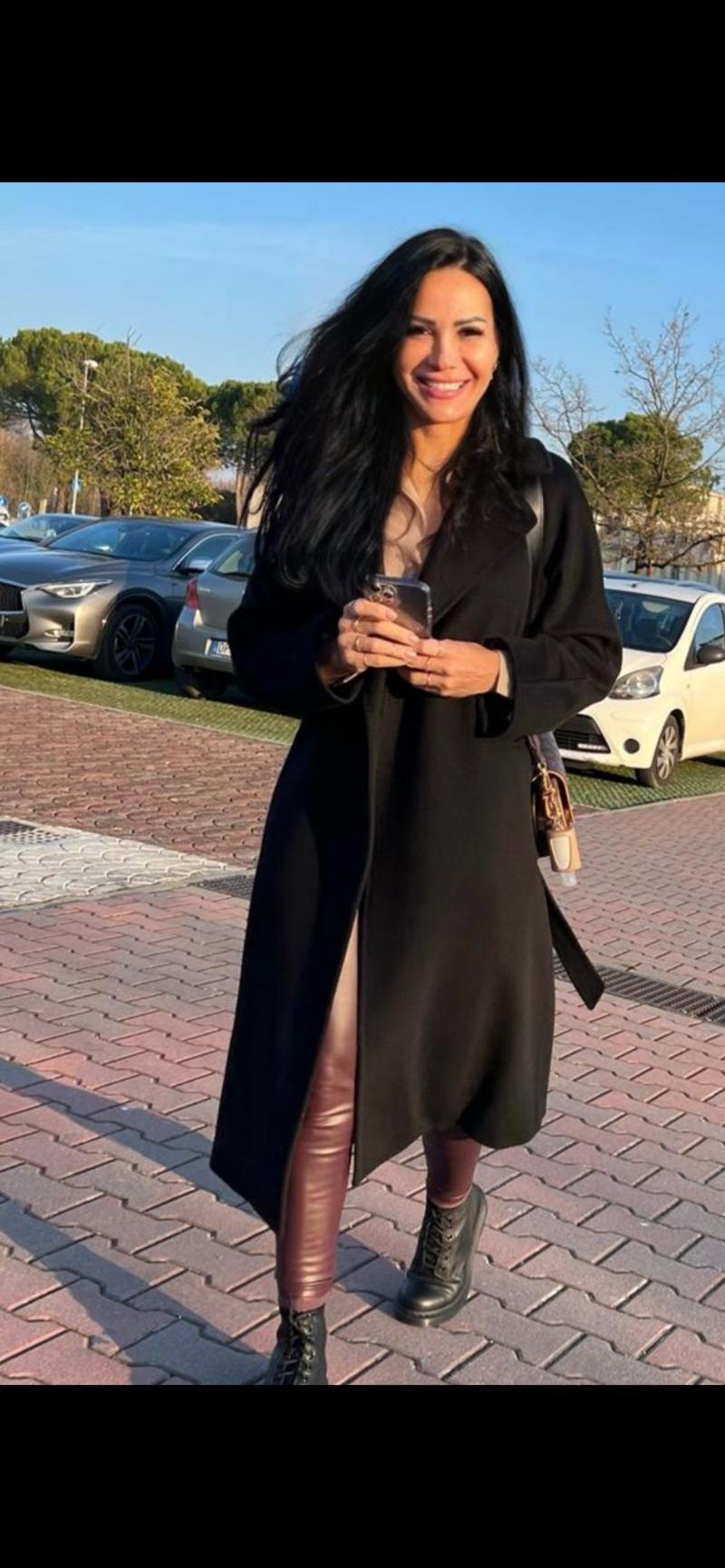 Luisa, donna sensuale