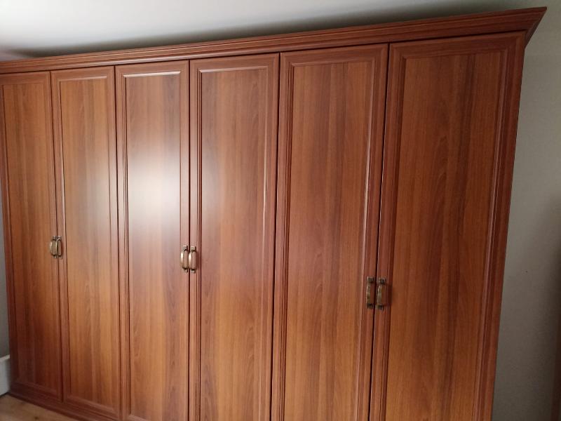 Camera matrimoniale con montaggio