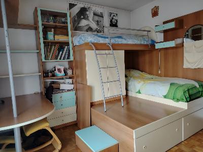 Cameretta - Letto a castello e scrivania