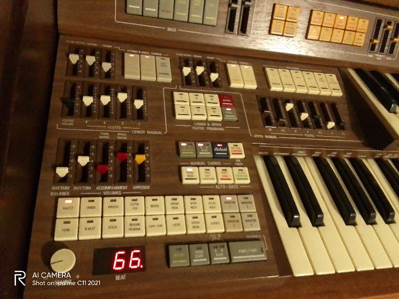 organo  elka 12 vintage