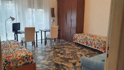 Ampia e luminosa doppia traversa Viale dei Mille