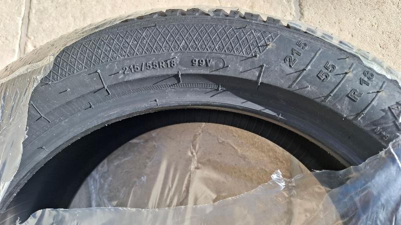 Pneumatico invernale misura 215/55 R18 Kleber modello Krisalp hp3
