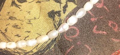 Collana girocollo in perle di fiume naturali 