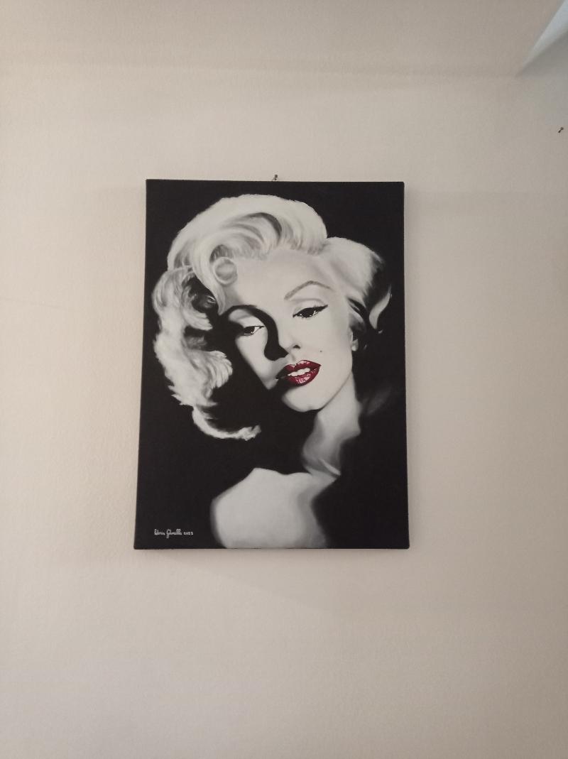 Dipinti olio e acrilico su tela di varie dimensioni 