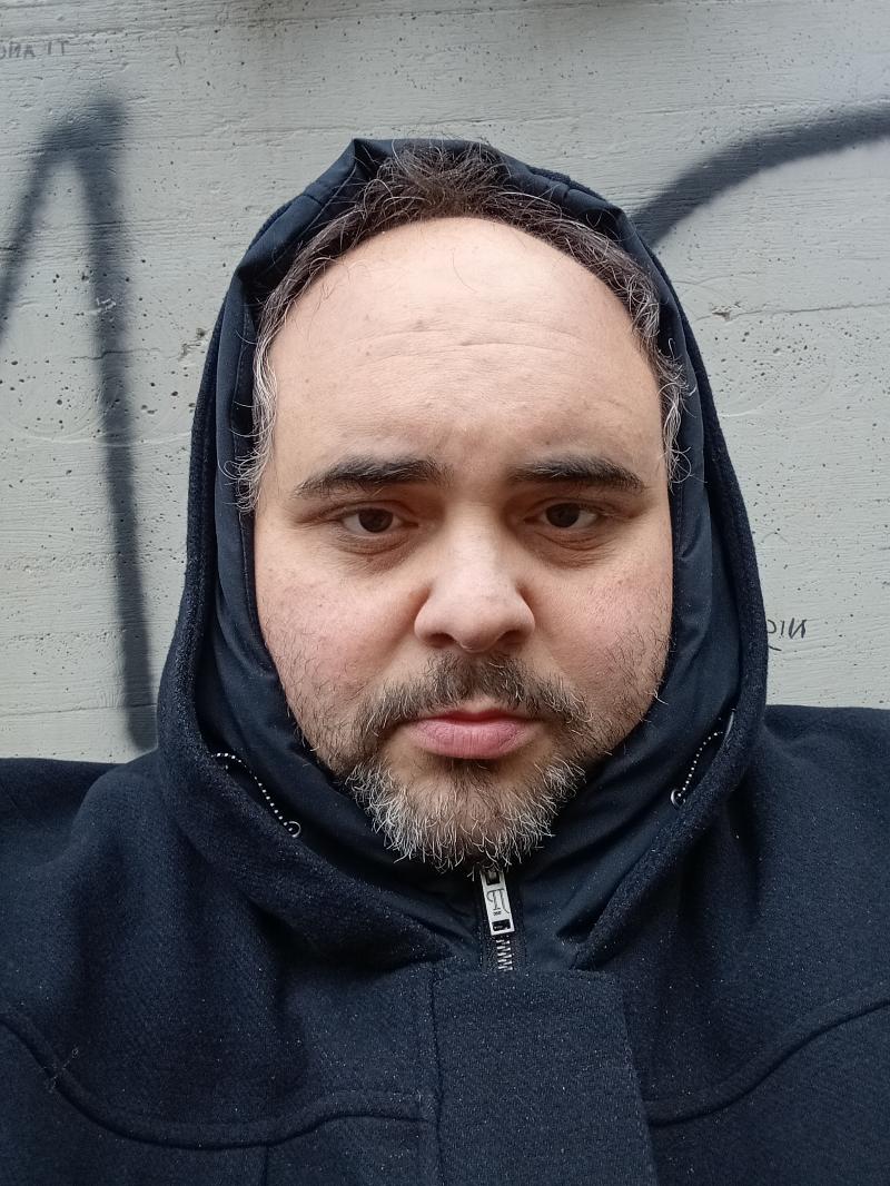 Cerco ragazze/ donne