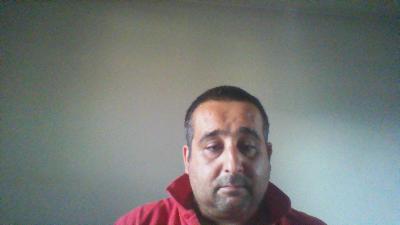 Cerco una donna seria x formare una famiglia e x viverci vicino 