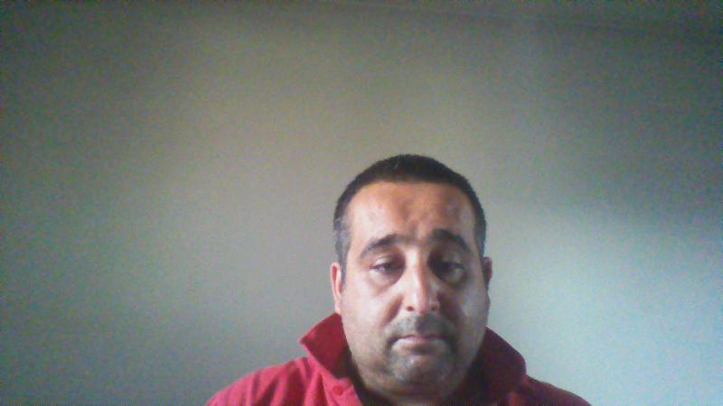 Cerco una donna seria x formare una famiglia e x viverci vicino 