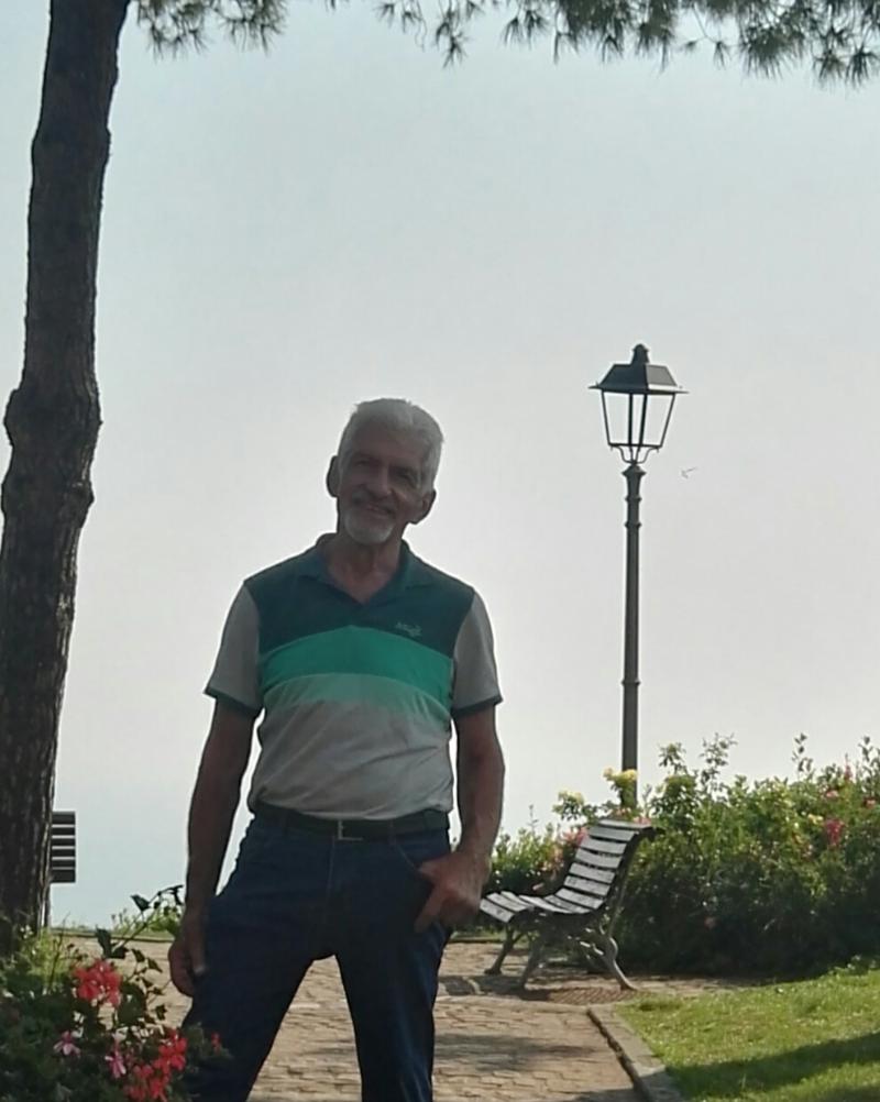 I'm looking for a beautiful woman