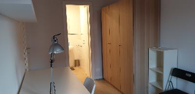 Camera ammobiliata con Bagno privato