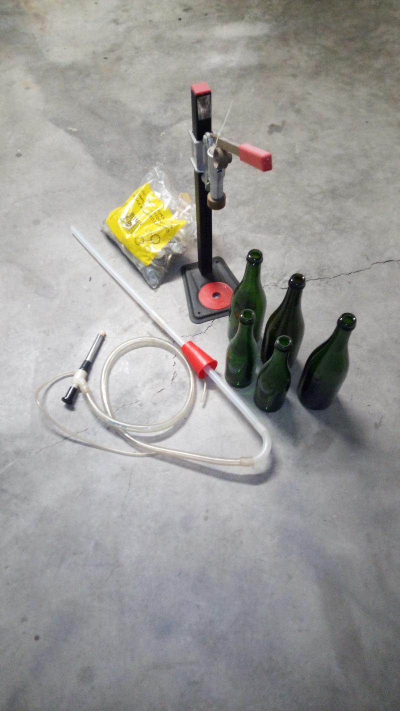 Attrezzi per imbottigliare 