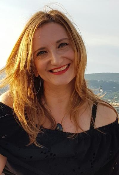 Alessandra, donna passionale