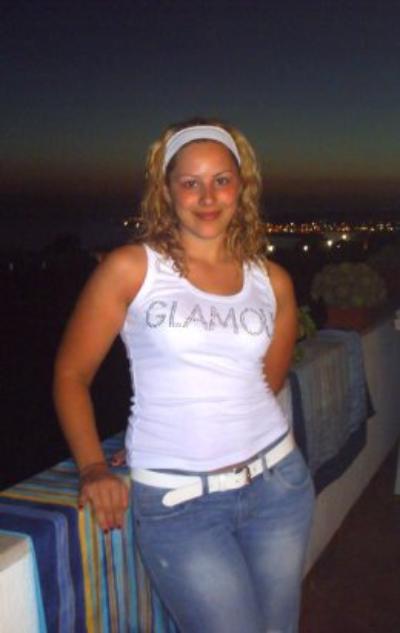 Ivana, giovane donna single