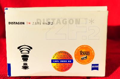 grandangolare Zeiss Distagon f 2,8- 15 mm attacco Nikon