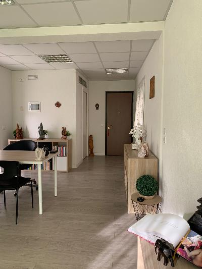 Affittasi locale/negozio