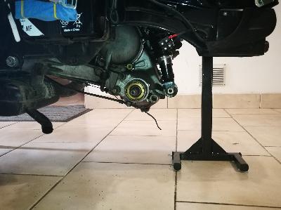 VESPA, SOSTEGNO OFFICINA