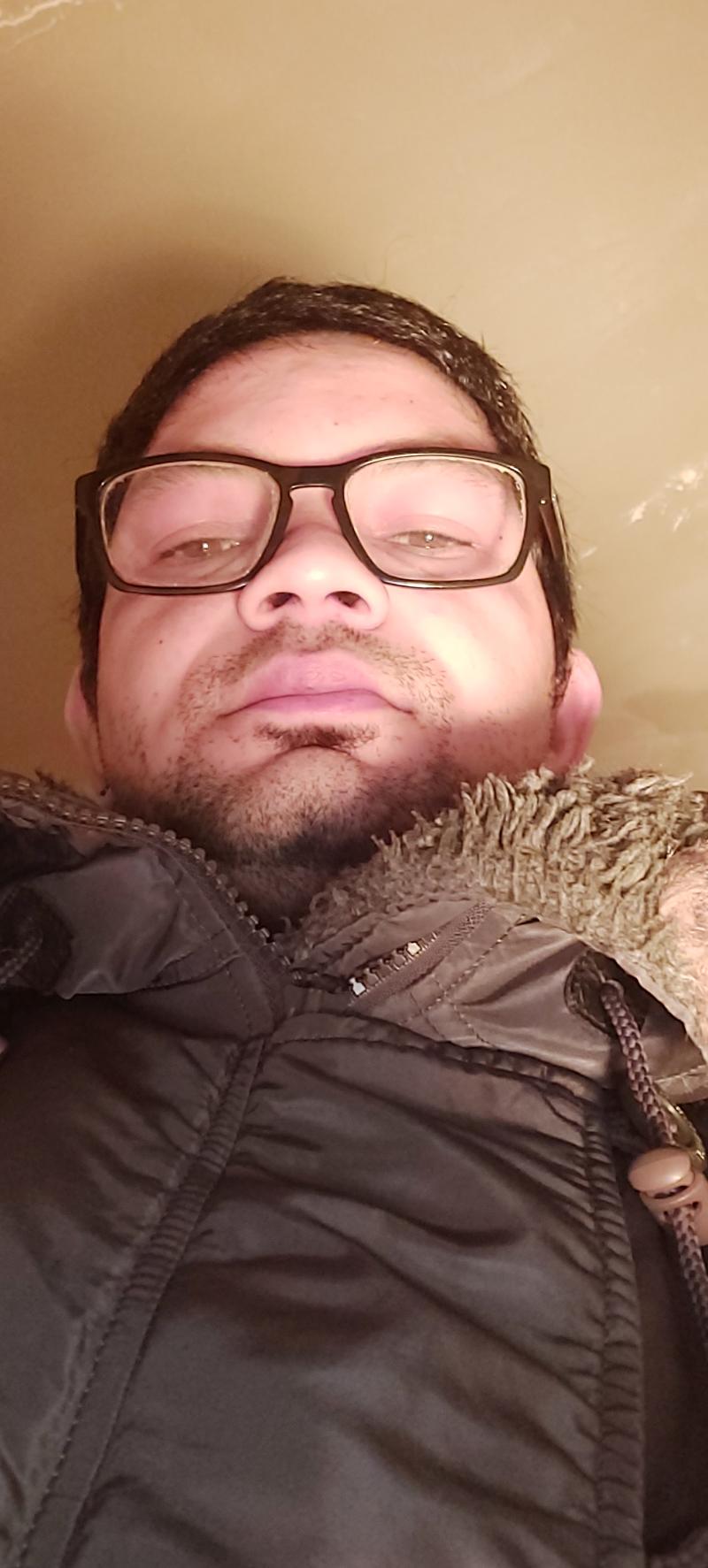 Povero in cerca di una donna 