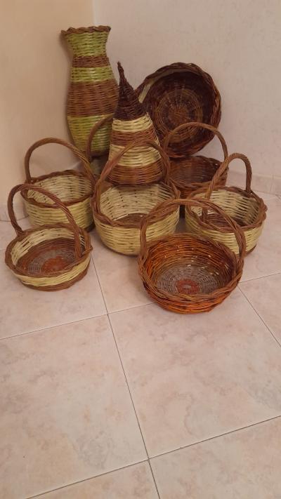 Anfore, cornucopie e panari, alti e bassi