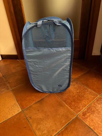 Contenitore ripiegabile