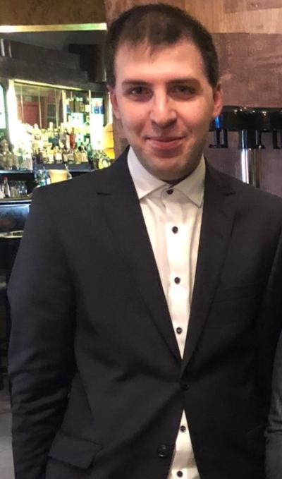 Ragazzo vecchio stampo cerca donna parimenti 