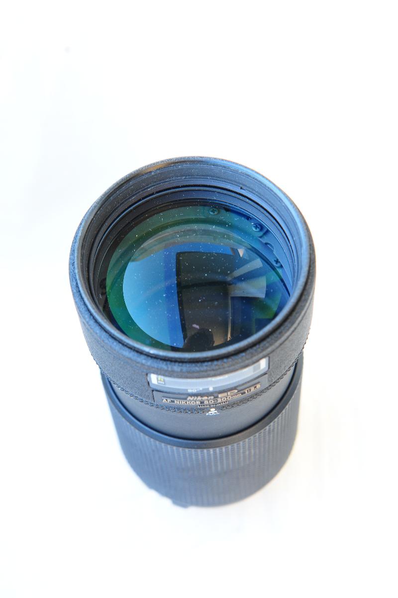 zoom AF Nikkor 80-200 mm f 2,8 ED