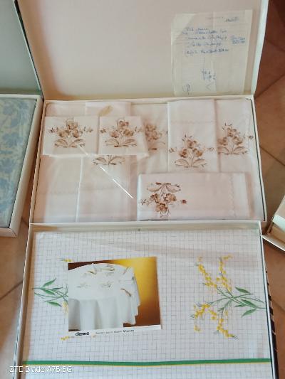 Corredo come si usava anni fa mai usato ancora inballato