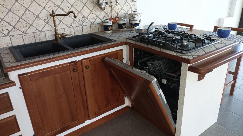 CUCINA TIPO MURATURA A SOTTOCOSTO