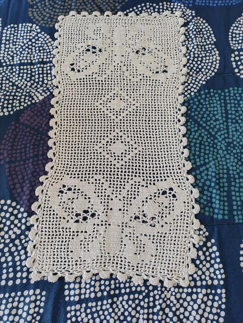 Centrino ad Uncinetto 