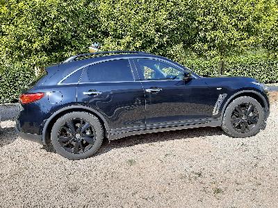 Infiniti FX SUV 5 porte