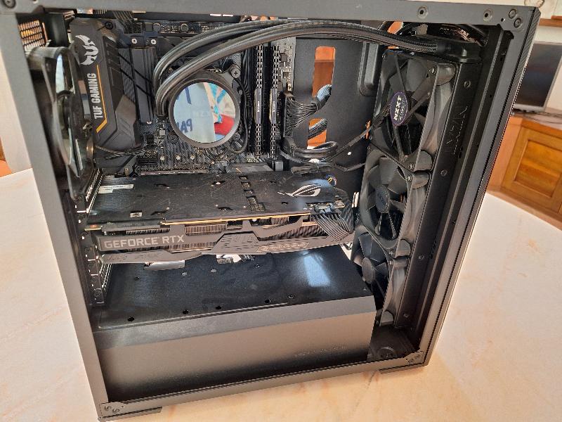 PC Gaming i7 9700K | RTX 2070 Super | 32GB RAM | SSD 1TB | PSU 1000W Gold 