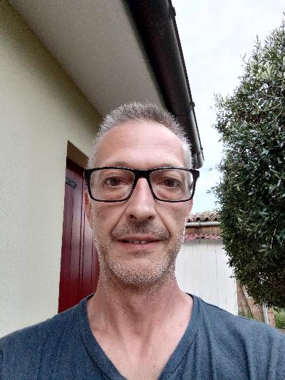 Cerco una donna per provare a costruire qualcosa 