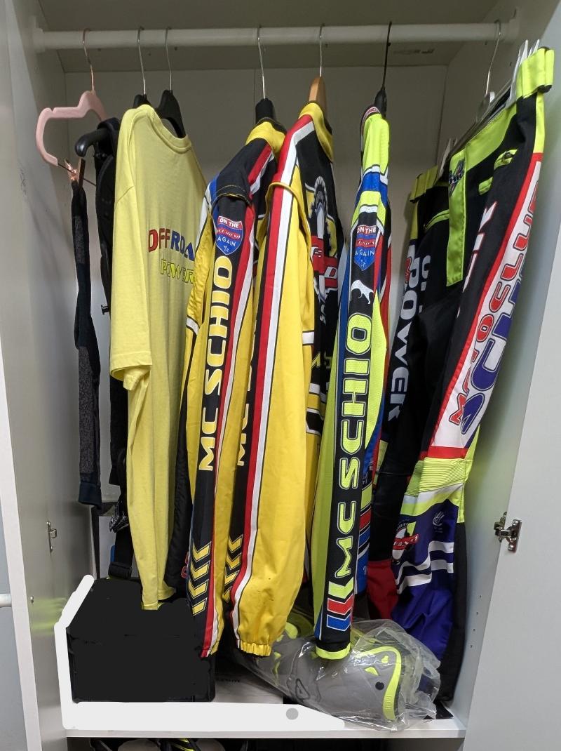 ABBIGLIAMENTO COMPLETO ENDURO-CROSS