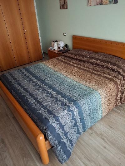 Letto matrimoniale con materasso 