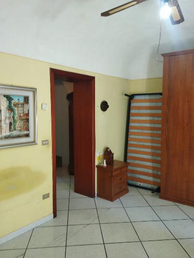 Vendesi piccolo appartamento 