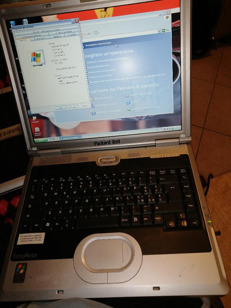 2 Notebook Packard Bell Windows XP - Funzionanti