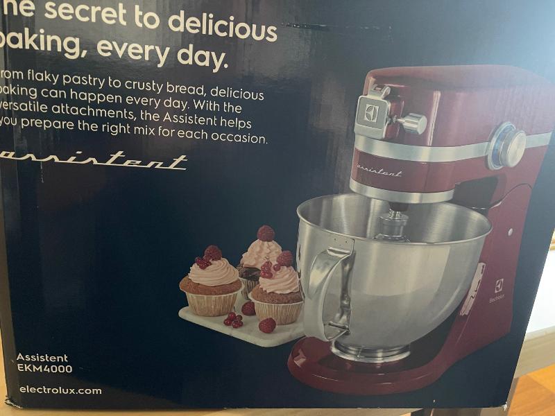 PLANETARIA ELECTROLUX EKM 4000